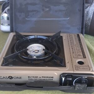 Portable Butane/Propane Dual-Fuel Camp Stove in Beige